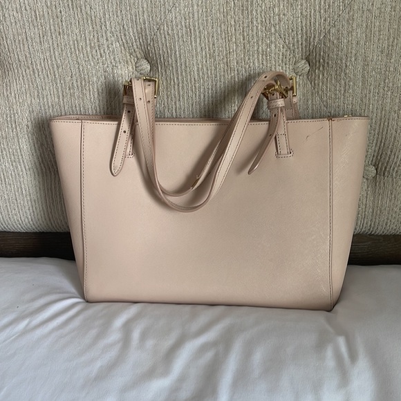 Tory Burch York Saffiano Tote Bag in Light Oak - Picture 2 of 7